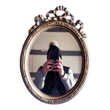 Knot locket mirror