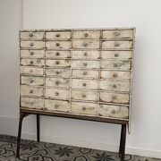 Meuble de métier ancien en bois à 16 tiroirs