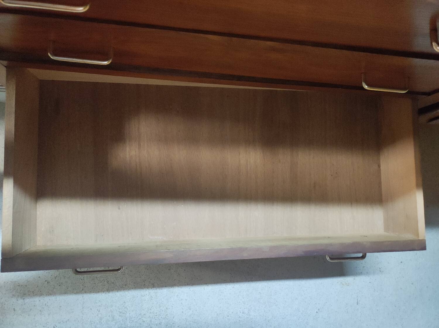 Vintage chest of drawers