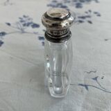 Flacon à parfum, sel, argent, verre gravé, 1908, poinçons argent anglais