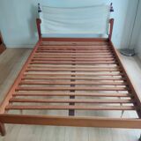 colonial style double bed