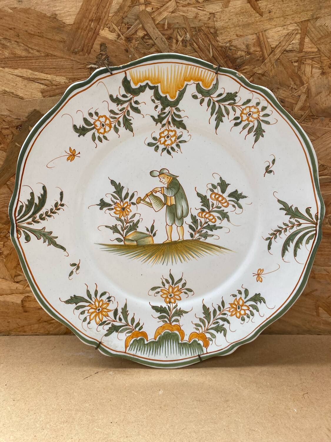 Ancienne Assiette MOUSTIERS Céramique Décor Vert & Orange Vintage #B195