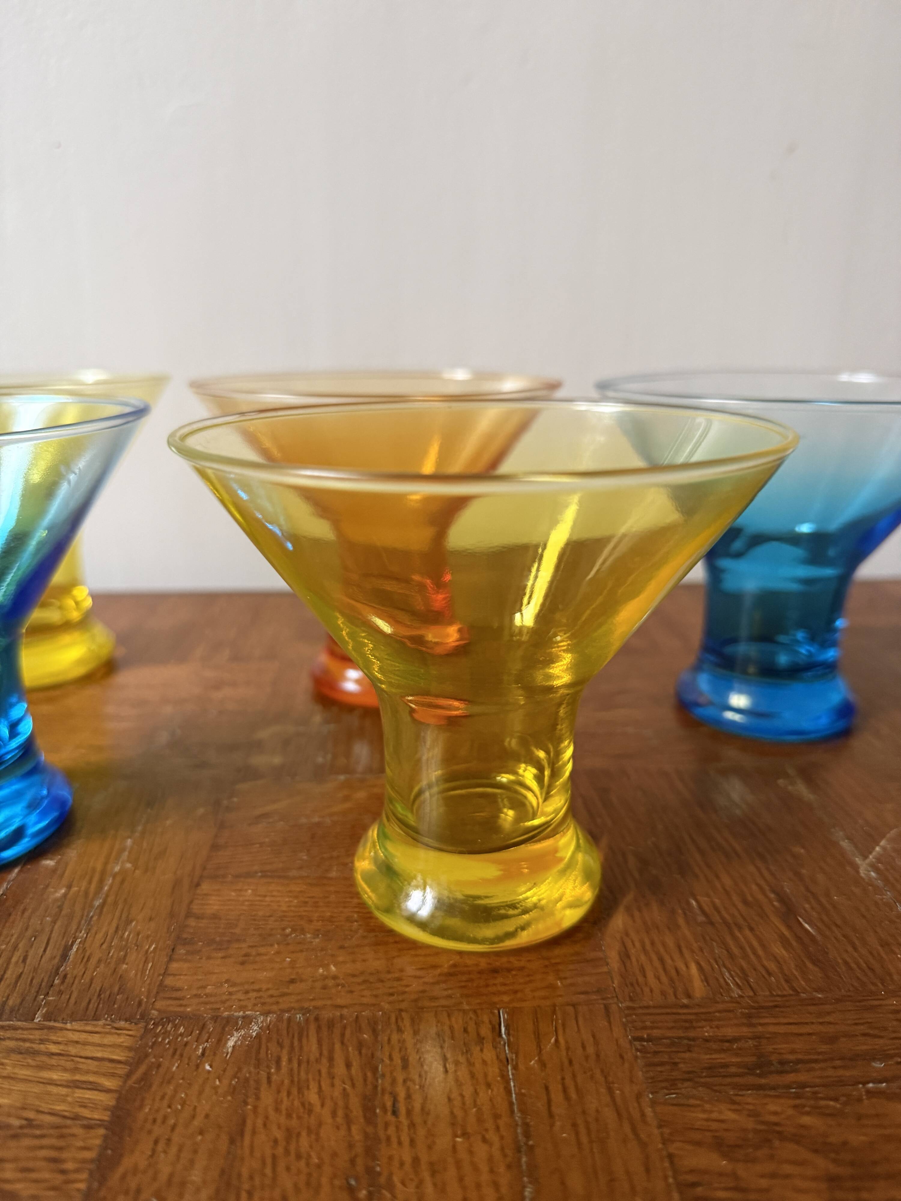 Set of 5 coloured dessert bowls Luminarc