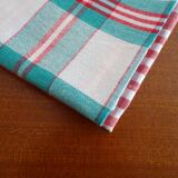 Lot 6 vintage multi-coloured plaid towels