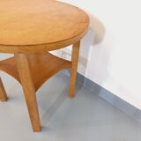 Guéridon vintage en bois clair des années 50 60