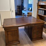 Antique English partnerdesk