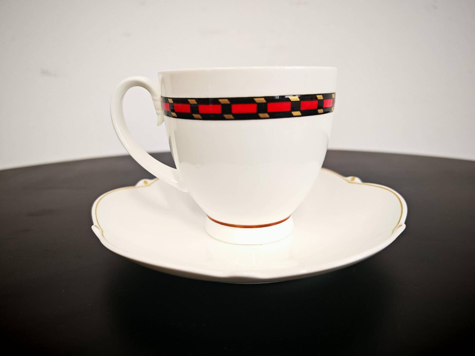Fine porcelain tea service by Paloma Picasso for Villeroy & Boch.