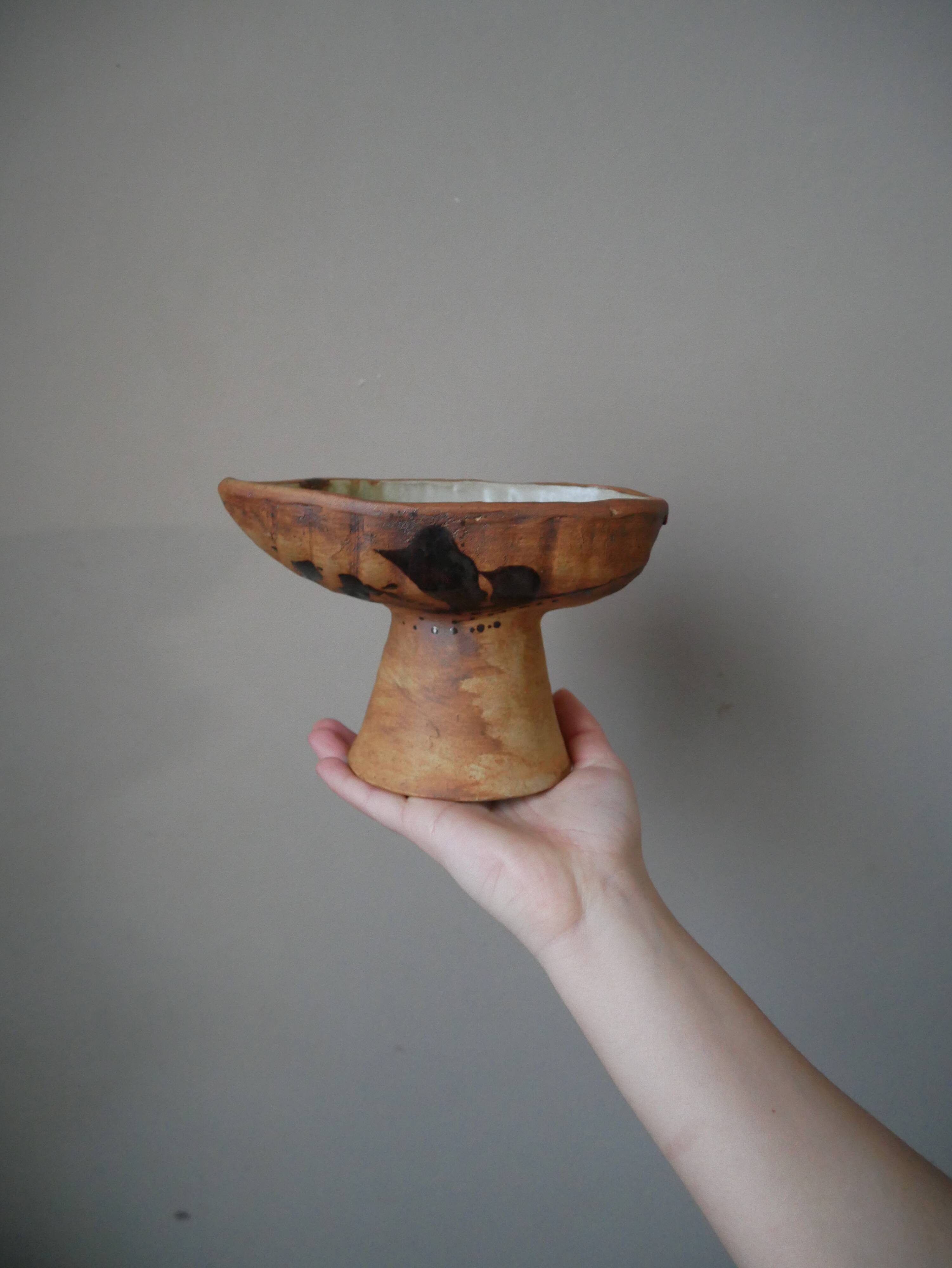 Pottery of the Dove made in France artisanal ceramic raku japandi wabi-sabi empty pocket bowl