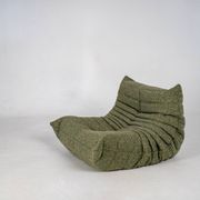 Fauteuil et pouf Togo en tweed émeraude