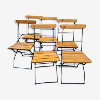 Folding chairs