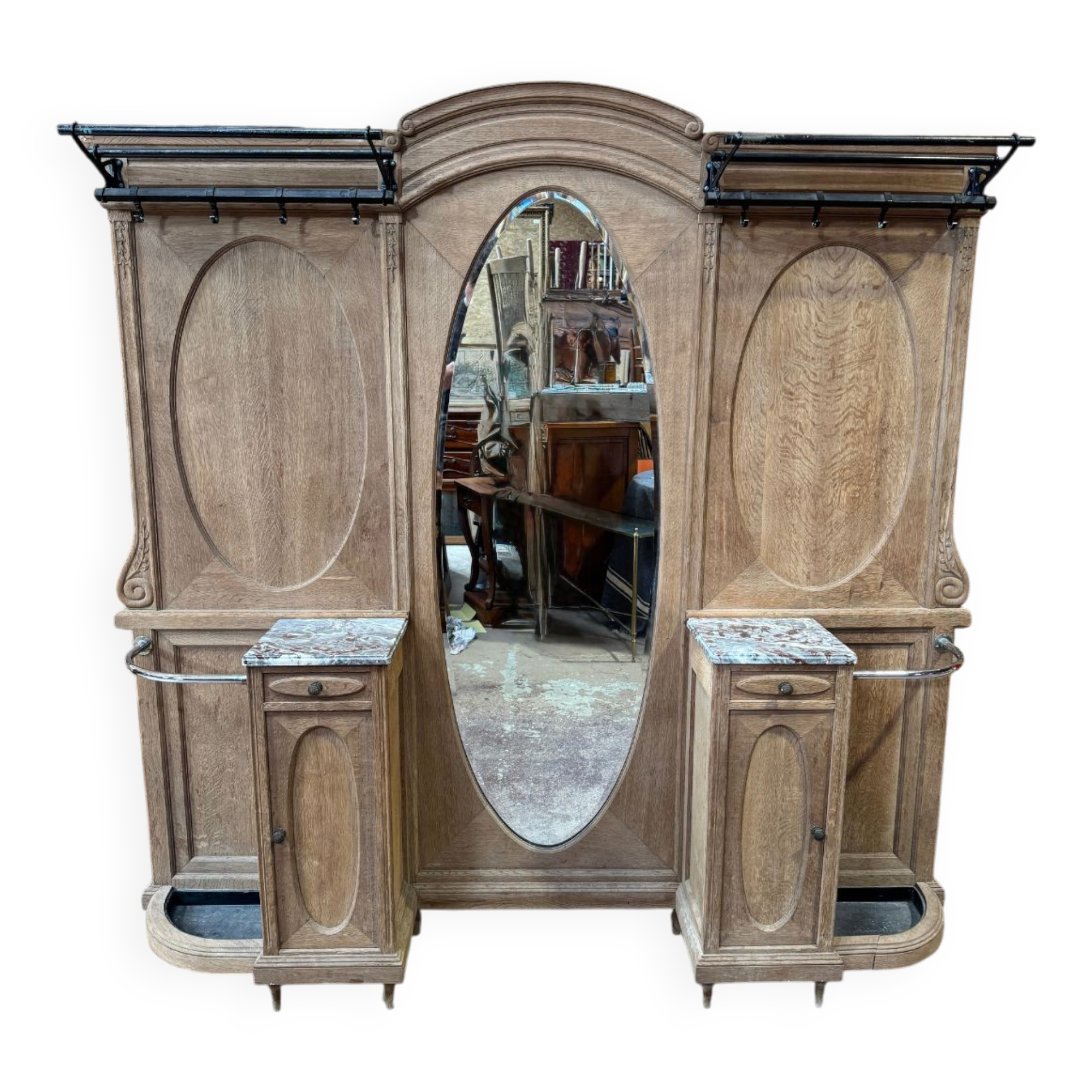 Large oak cloakroom