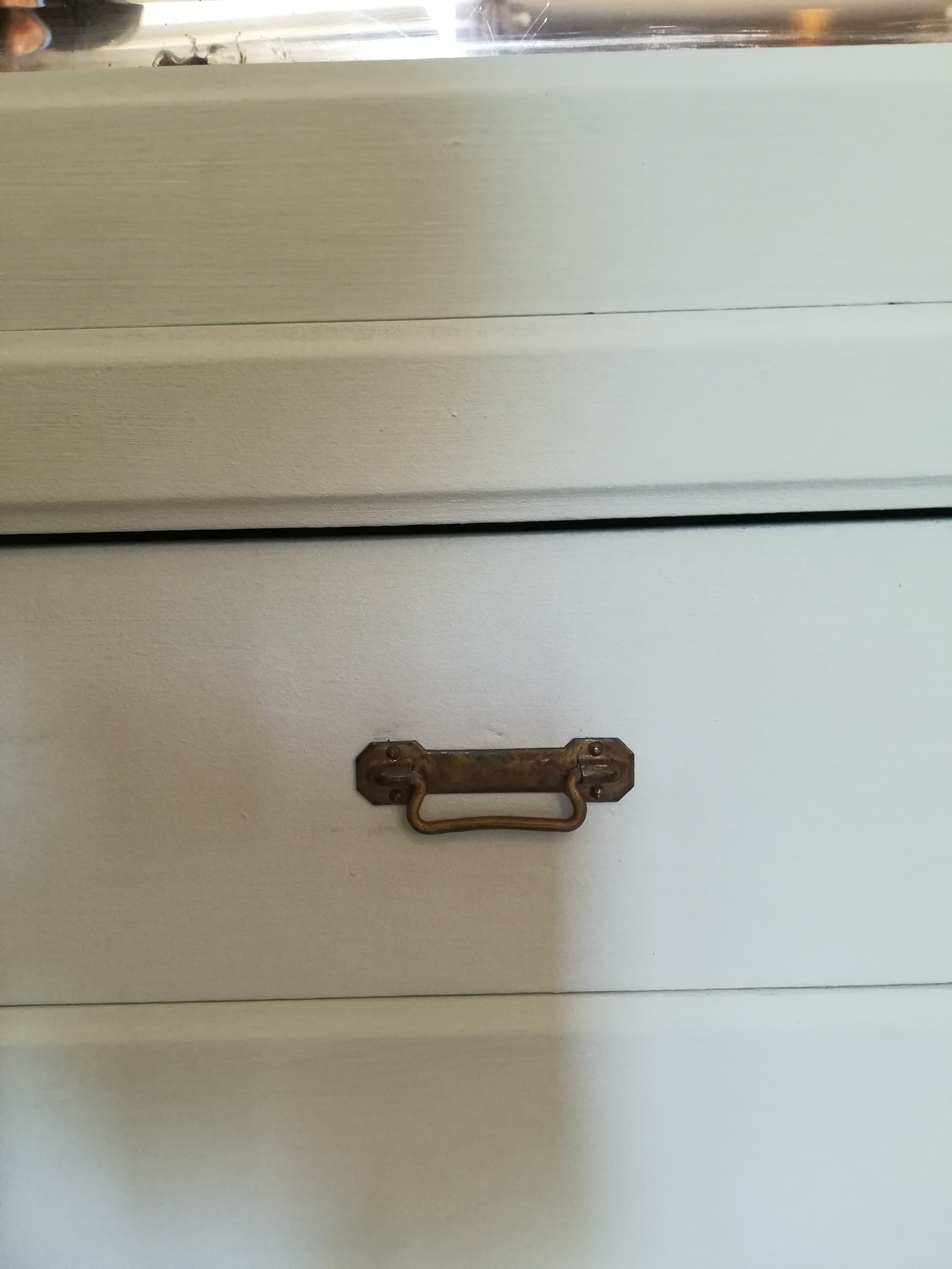 Parisien wardrobe 30 years