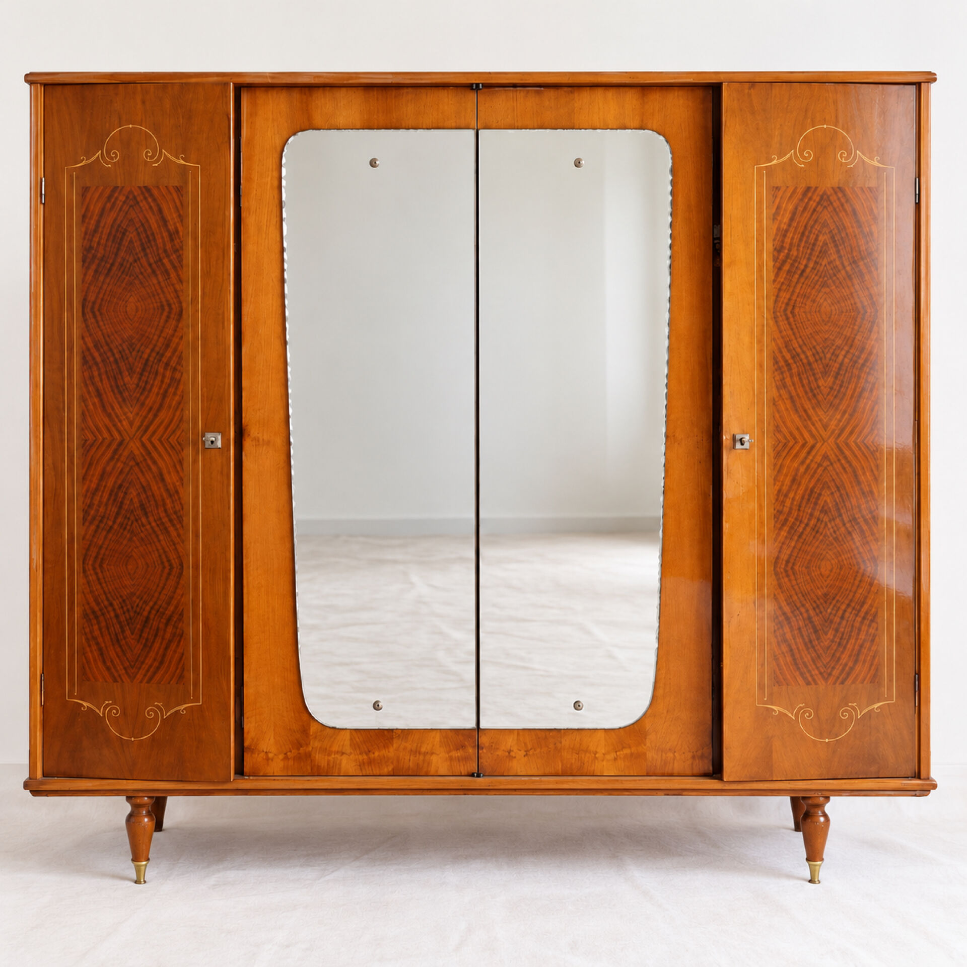 Vintage 4-door wardrobe with mirrors, geometric design – Art Deco style