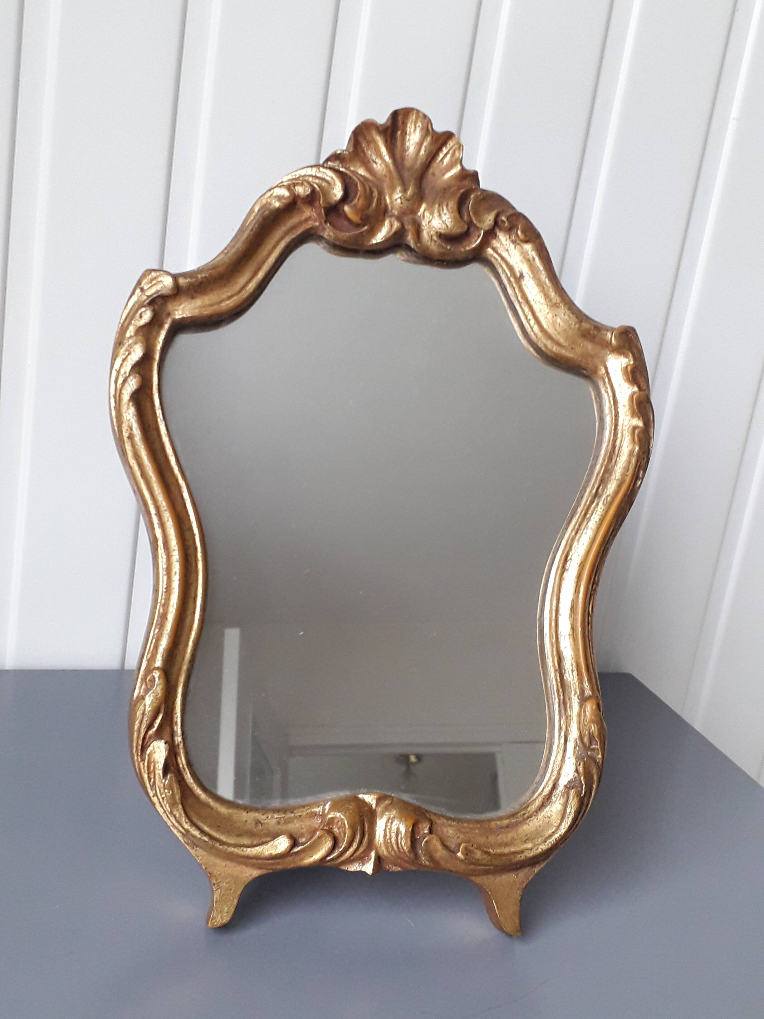 Small tabletop mirror in gilded wood (vintage)