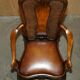 Fauteuil Bergère Antique Thomas Chippendale sculpté Claw & Ball cuir