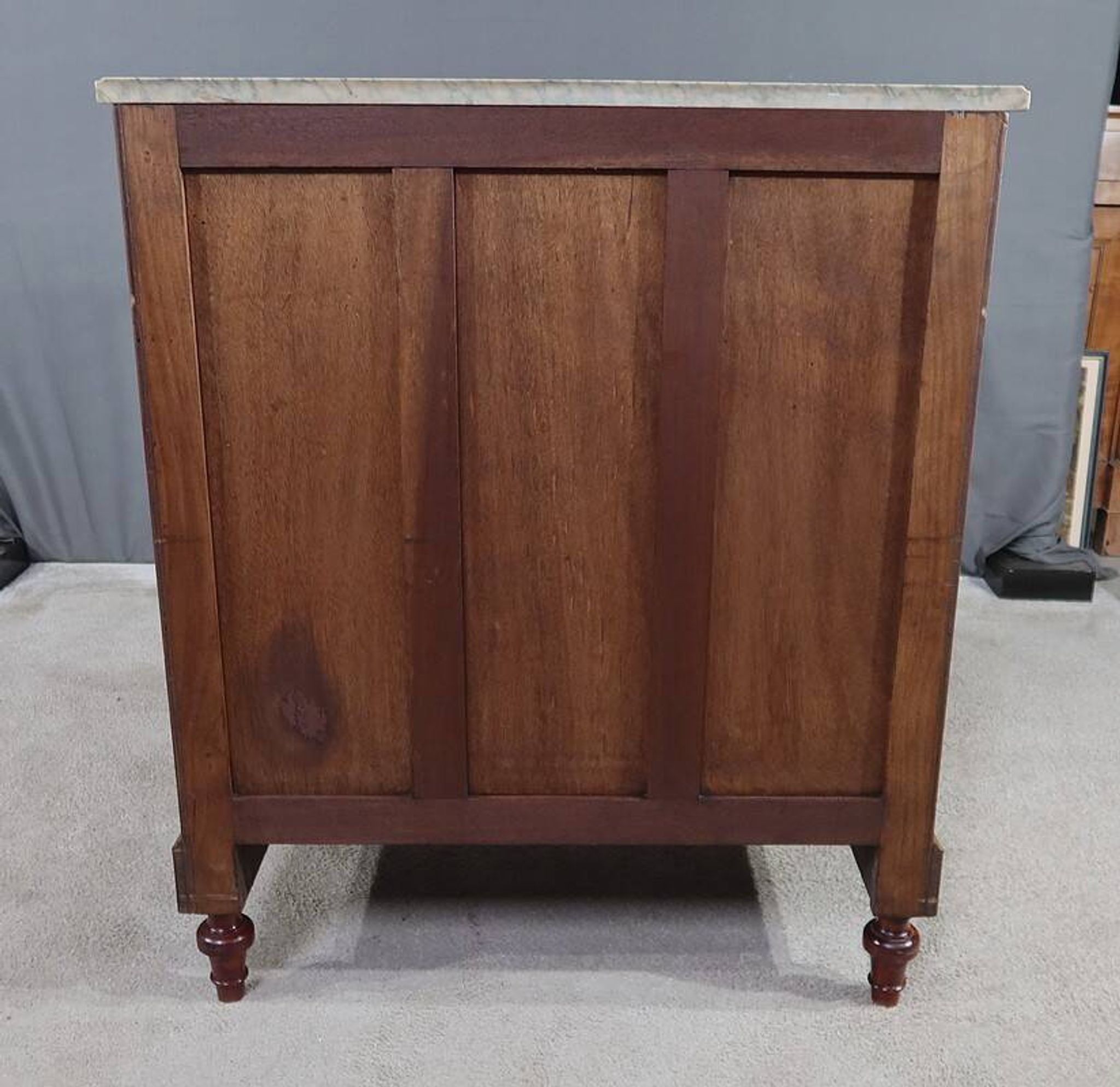 Commode Chiffonnière en Acajou, style Louis XVI – Milieu XXe