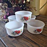 5 Arcopal ramekins poppy model