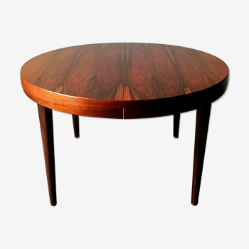 Round extendable table in rosewood 1960s