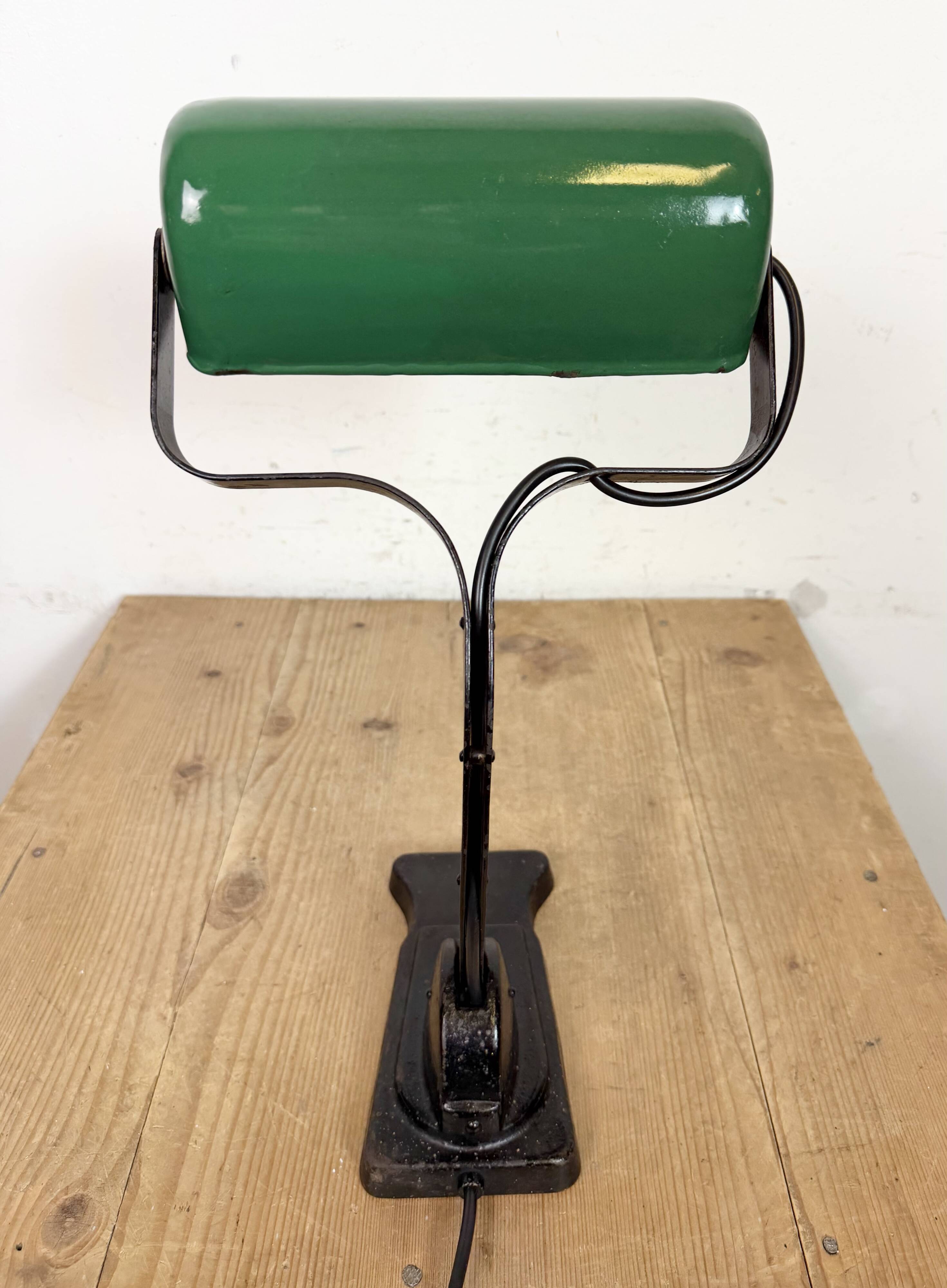 Vintage Green Enamel Bank Lamp, 1930s