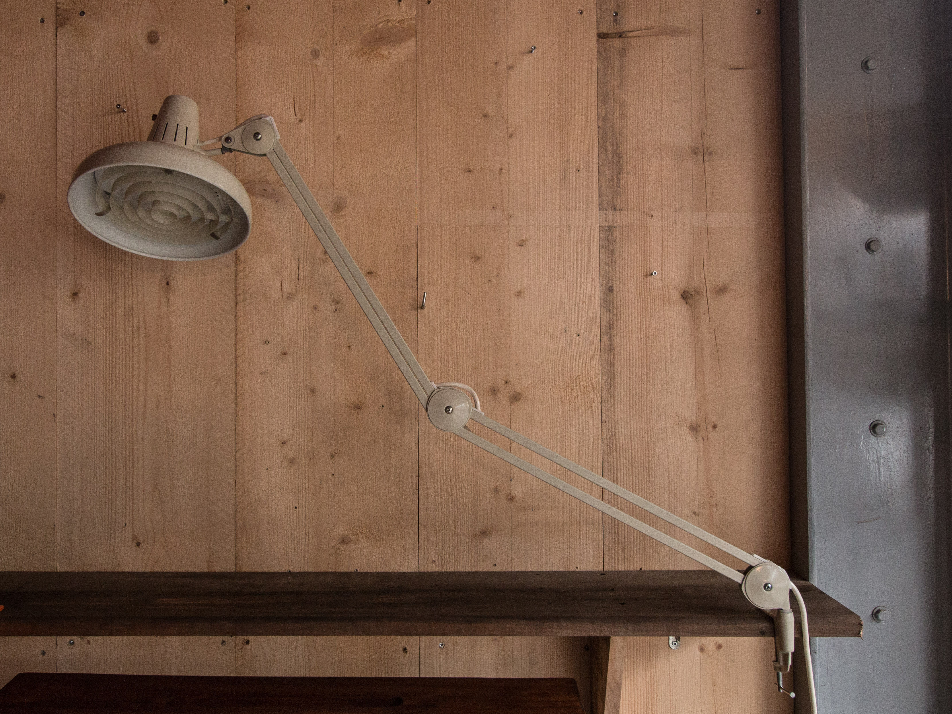 Large articulated Luxo lamp type MLS