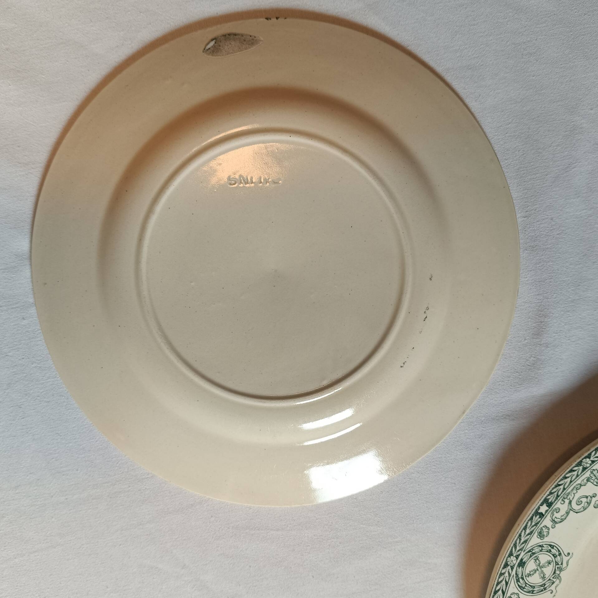 3 dessert plates salins