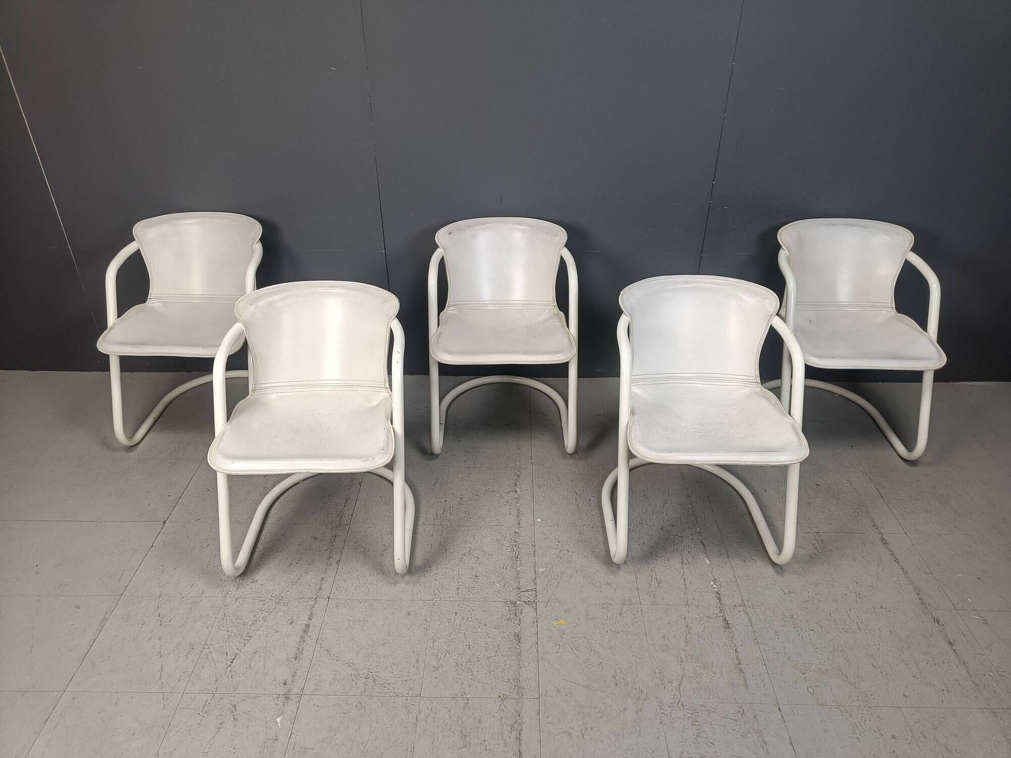 Vintage dining chairs by Metaform, set of 5 - 1970s