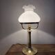 Paire de lampes anciennes en opaline et laiton