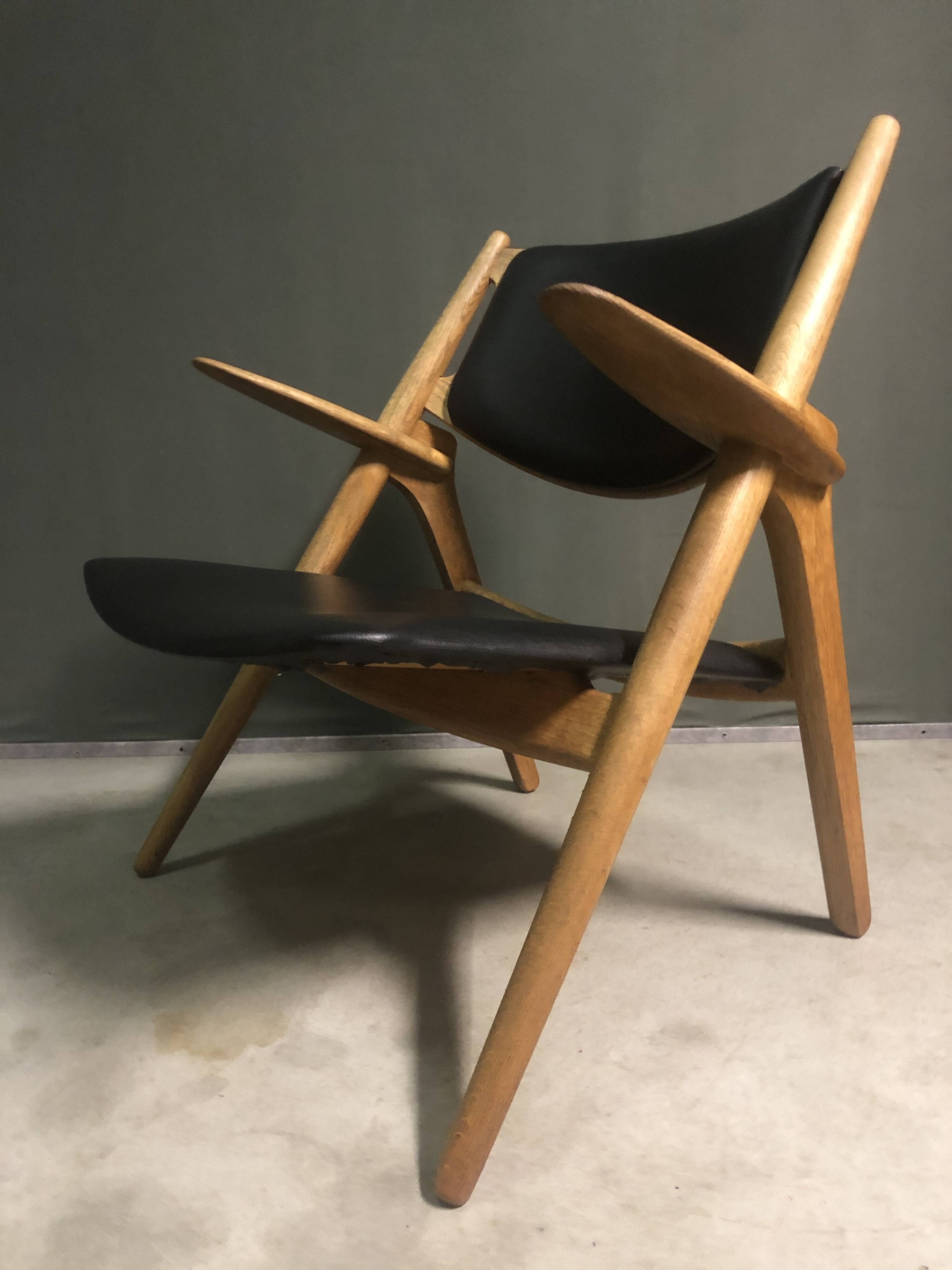 CH28 Sawbuck Lounge Chair by Hans Wegner for Carl Hansen & Søn, 1950s