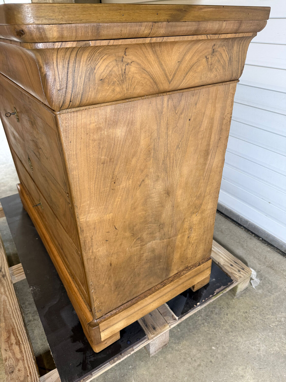 Louis Philippe chest of drawers