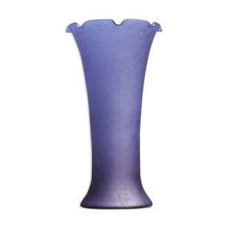 Vase en verre givré bleu cobalt