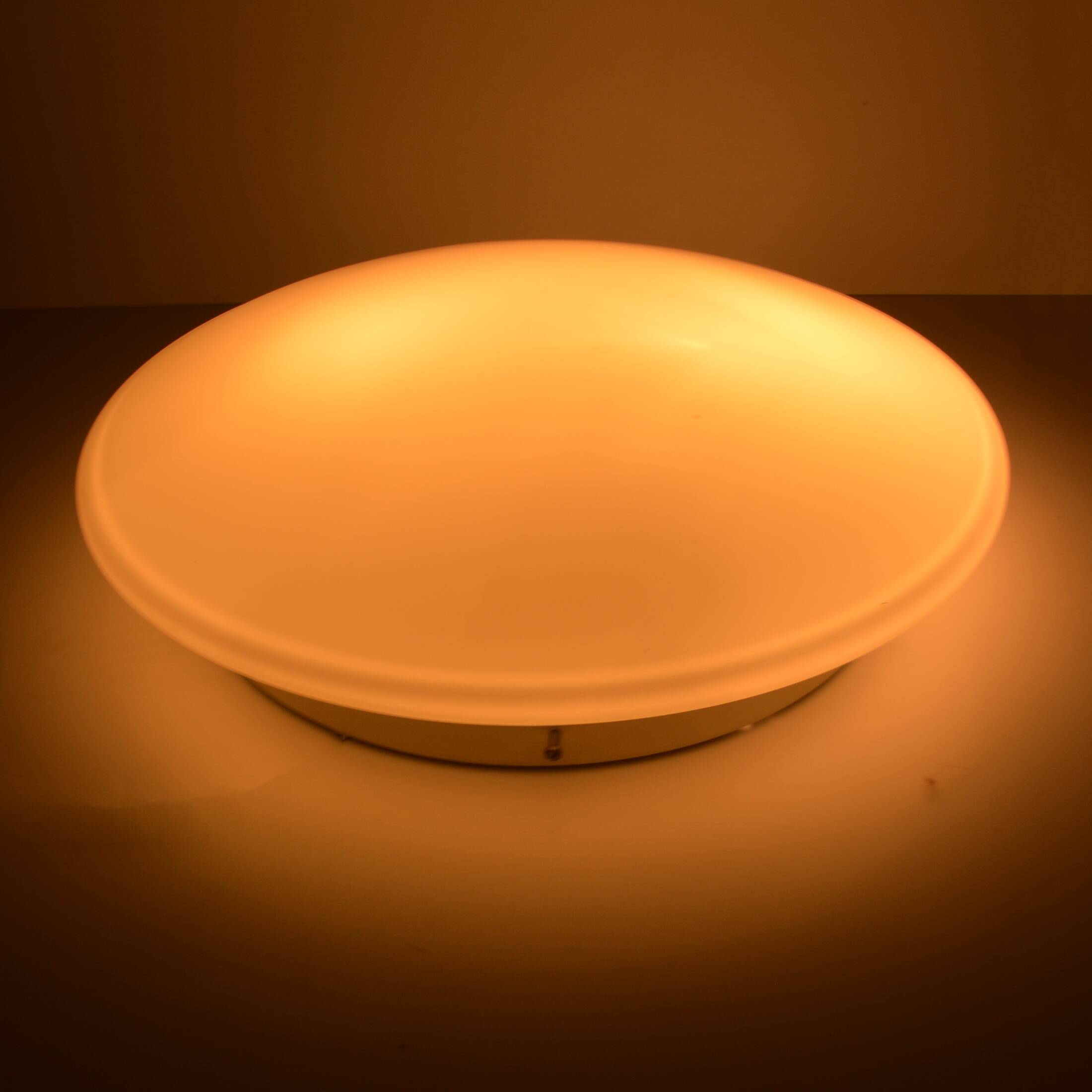 Plafonnier en verre Great White, Penko Pieńsk, Pologne dans les années 1970.