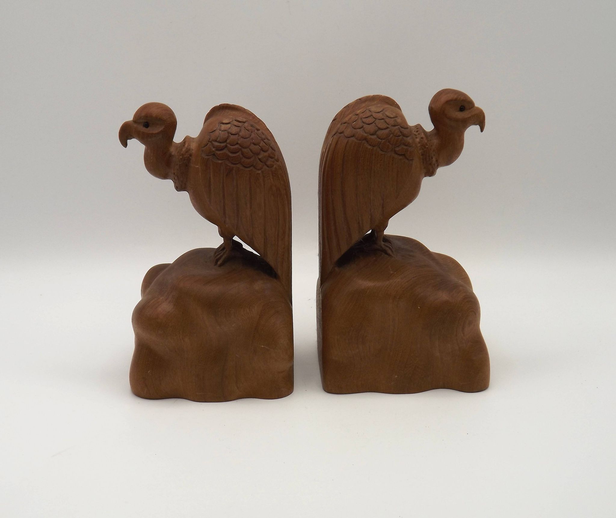 Unusual Pair of Vintage Hand-Carved Vulture on a Rock Wooden Bookends