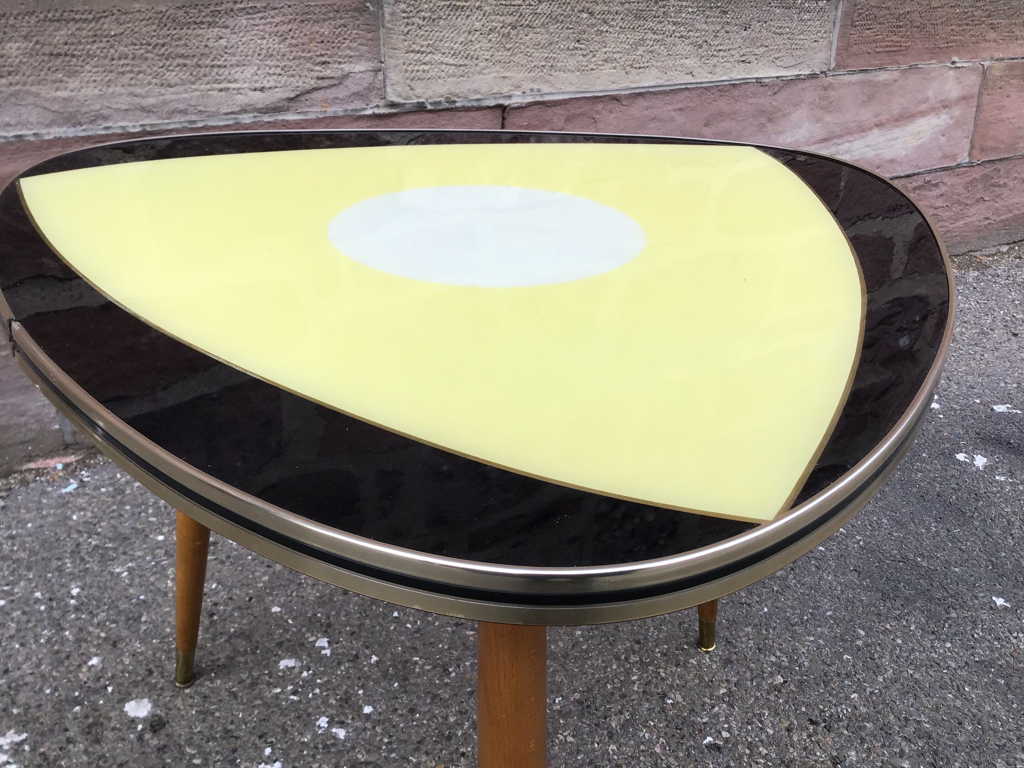 vintage cocktail coffee table design 1960 Scandinavian tripod