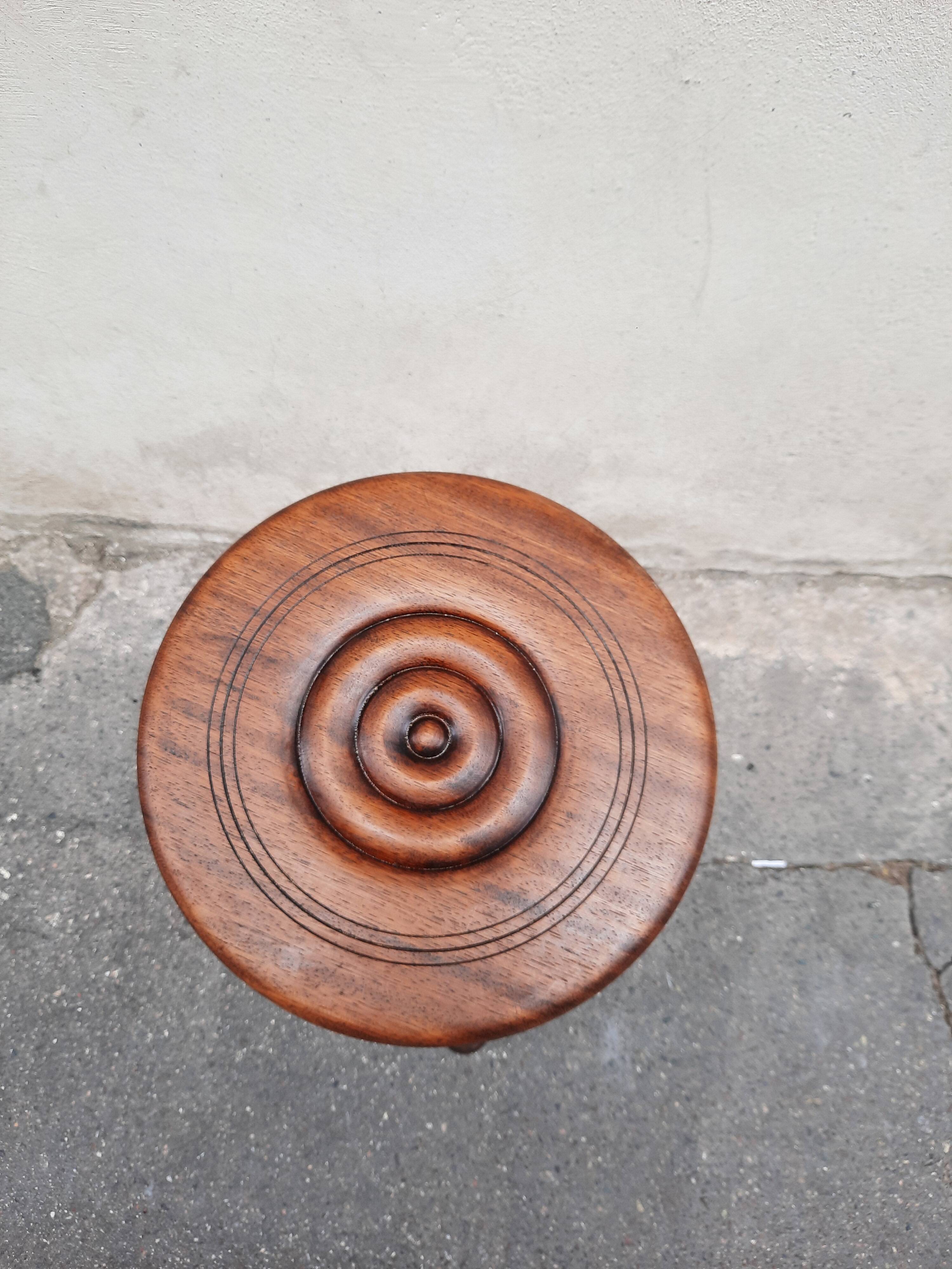 Tripod stool