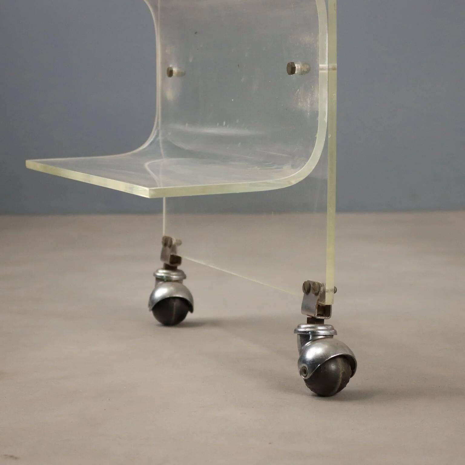 Vintage kitchen trolley in plexiglass, designed in Italy in the 1970s.