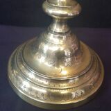 Chiseled gilded metal candlesticks