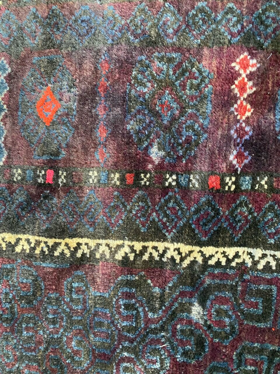 Handmade handmade Afghan Belutch vintage carpet 122x206 cm