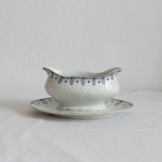 Gien "Memphis" iron clay sauce boat
