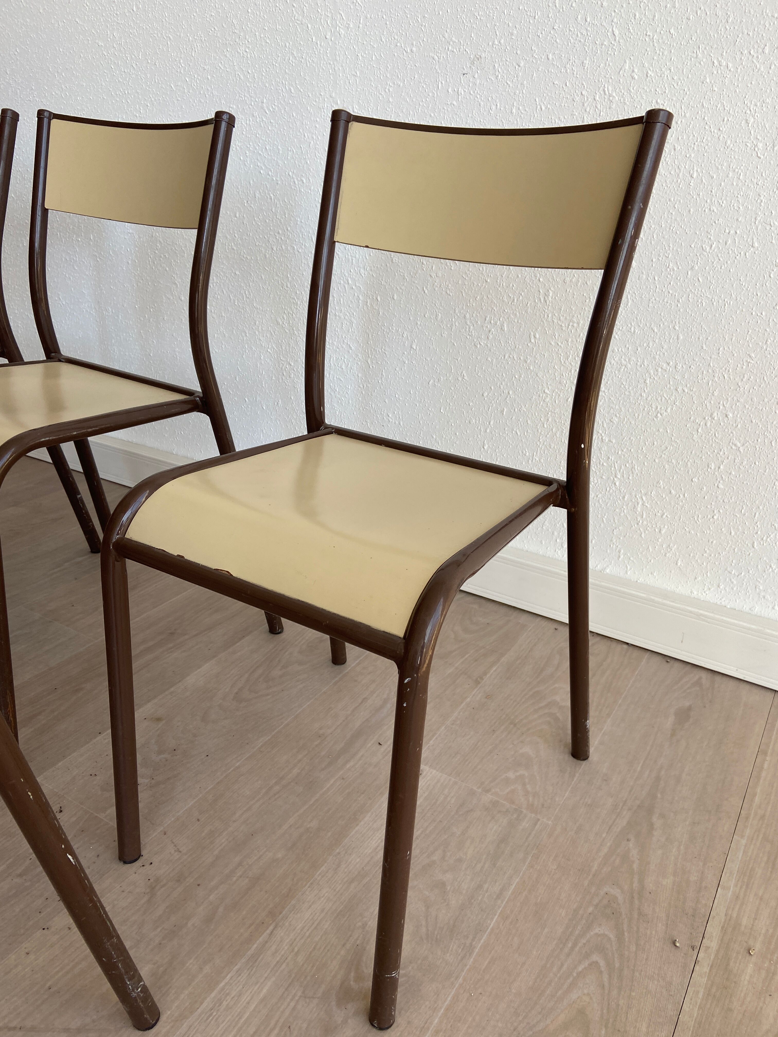 Set of 6 industrial chairs 1980