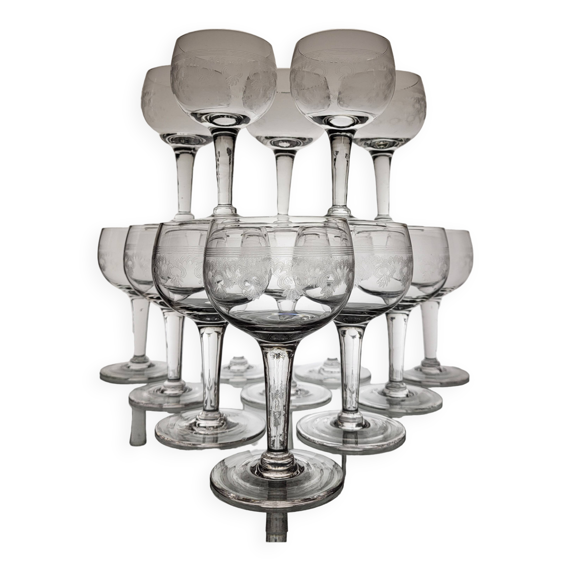 9 guilloche wine glasses, early 20th century