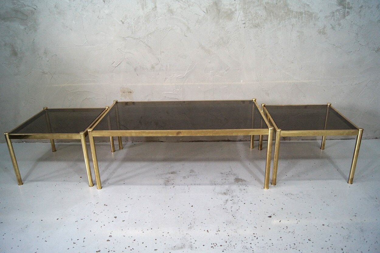 Set of 3 Italian minimalist brass coffee tables, 1970s