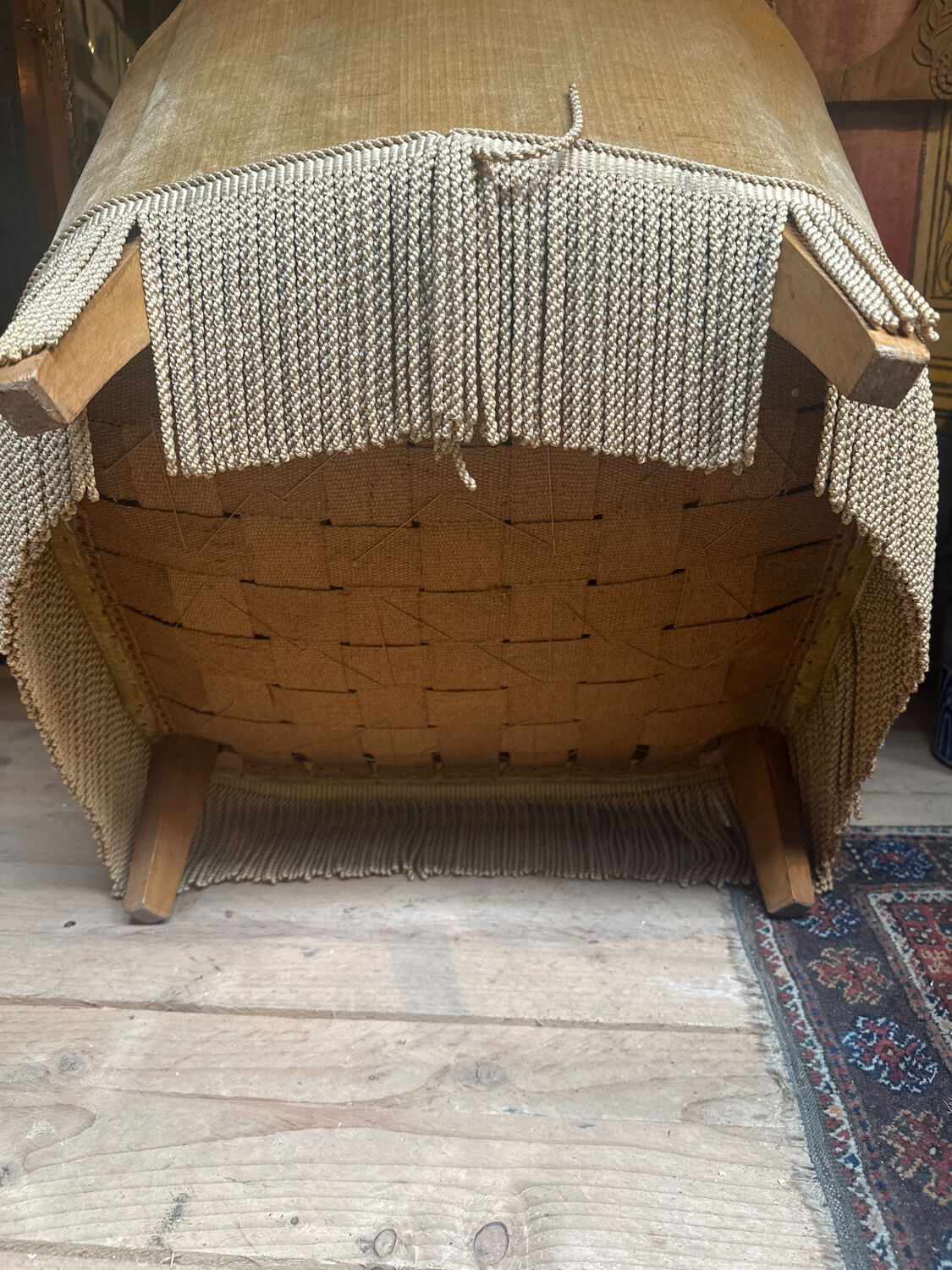 2 velvet armchairs