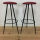 Paire de tabourets de bar tripode 1950, métal et simili cuir rouge