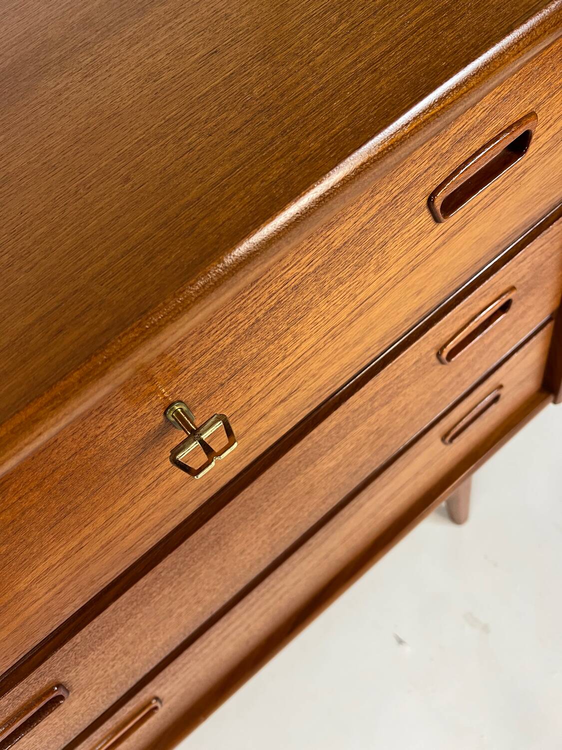 Vintage teak sideboard Bartels mid-century 60s design chest of drawers