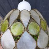 Mother-of-pearl lampshade suspension