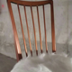 Paire de chaises scandinaves vintage Hygge bois massif et assise mouton de mongolie synthétique