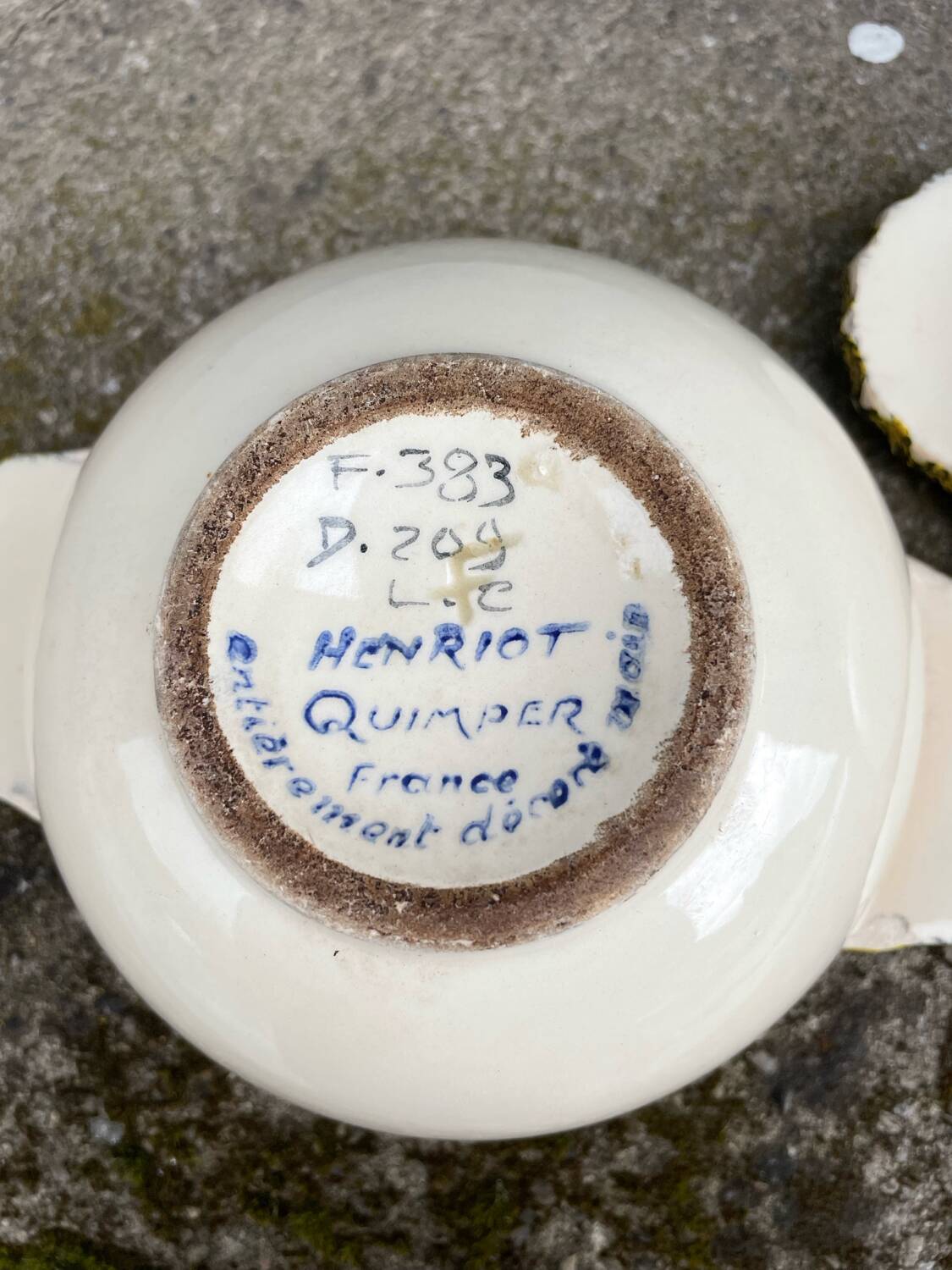 Henriot Quimper France bowl with ear handles