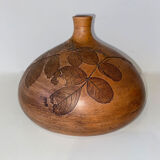 Terracotta vases with plant print