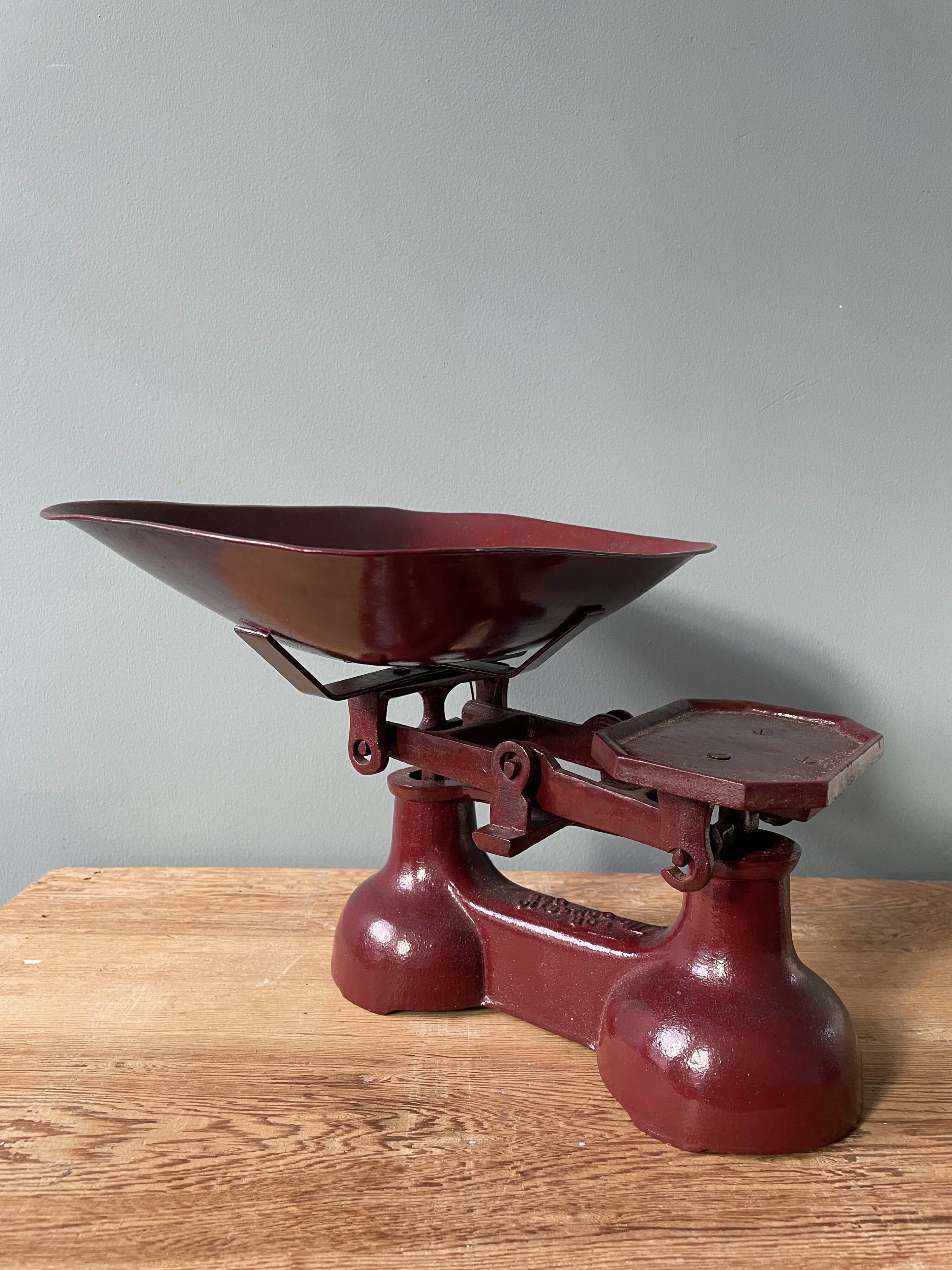 Early XXth English scale