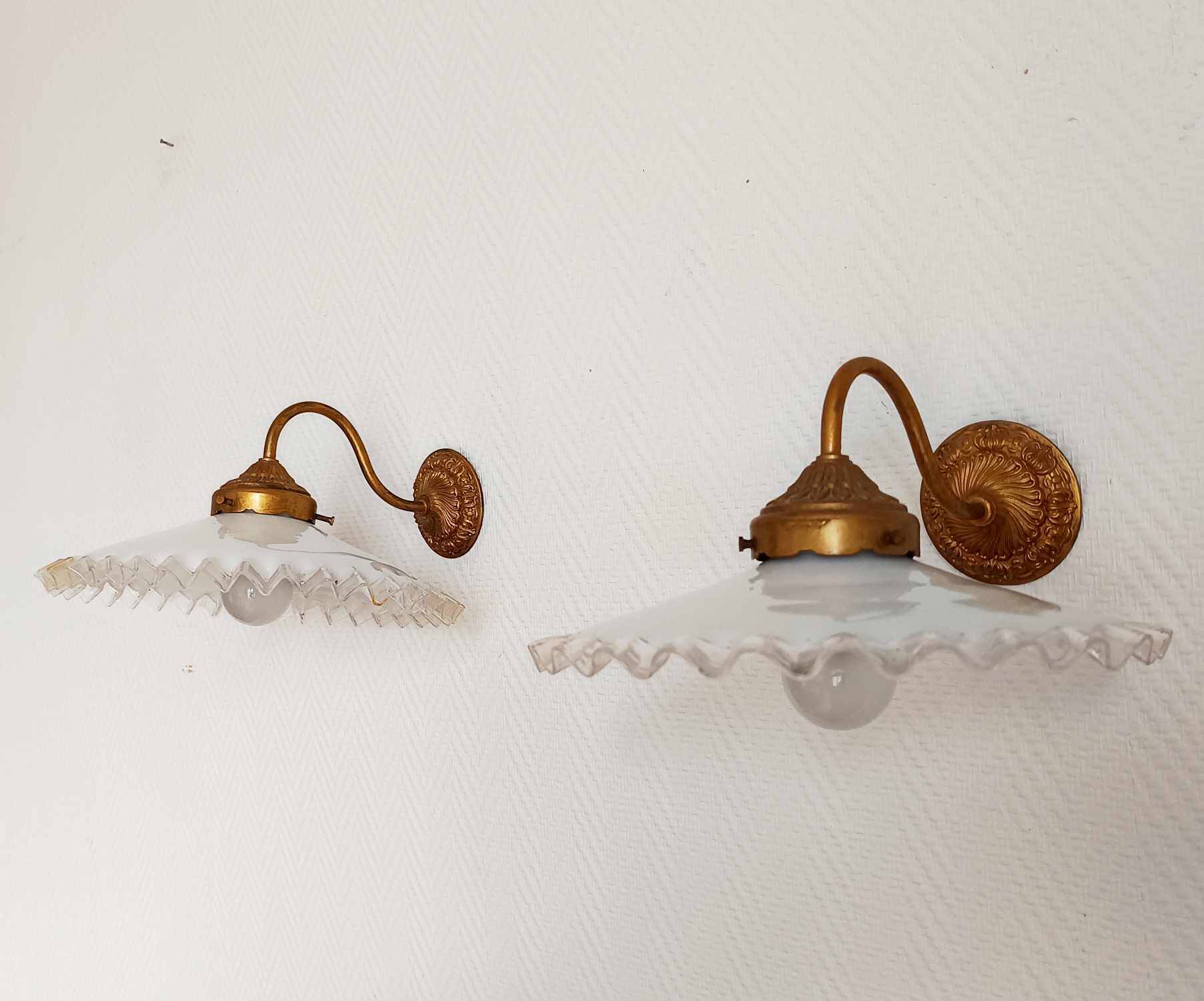 Pair of swan neck and serrated opaline wall lights